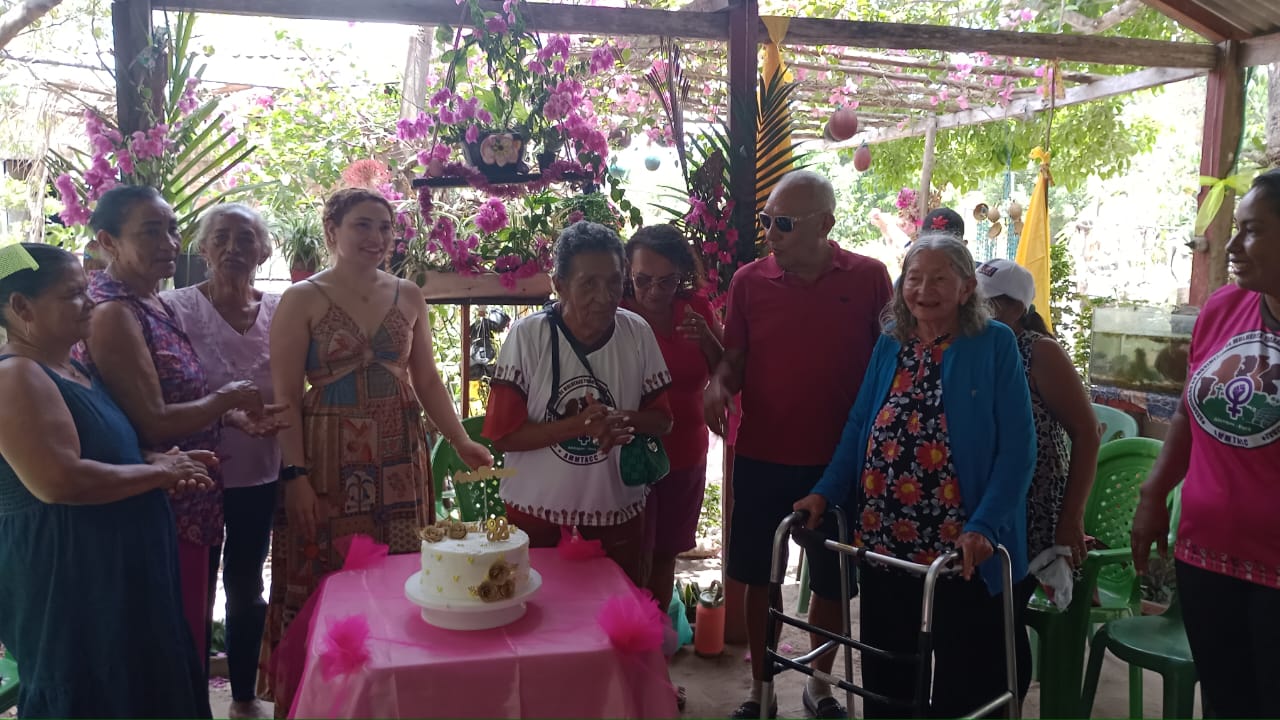 AMMTACC Realiza Primeira Reunião de Núcleo no São José do Curumu e Homenageia Ana Primo em Seu Aniversário de 82 Anos